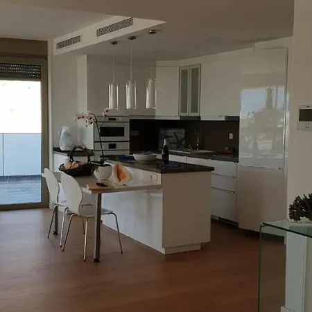 Beachfront Loft In Apartment