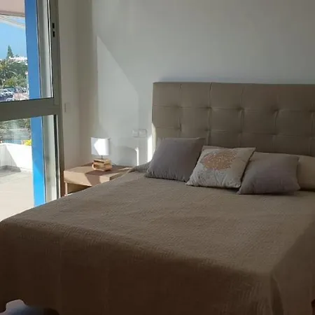 Beachfront Loft In Apartamento Puerto De Mogan
