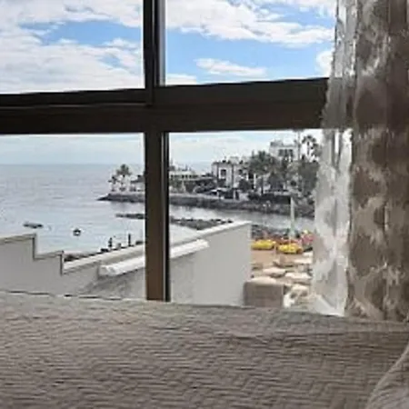 Beachfront Loft In Apartment *