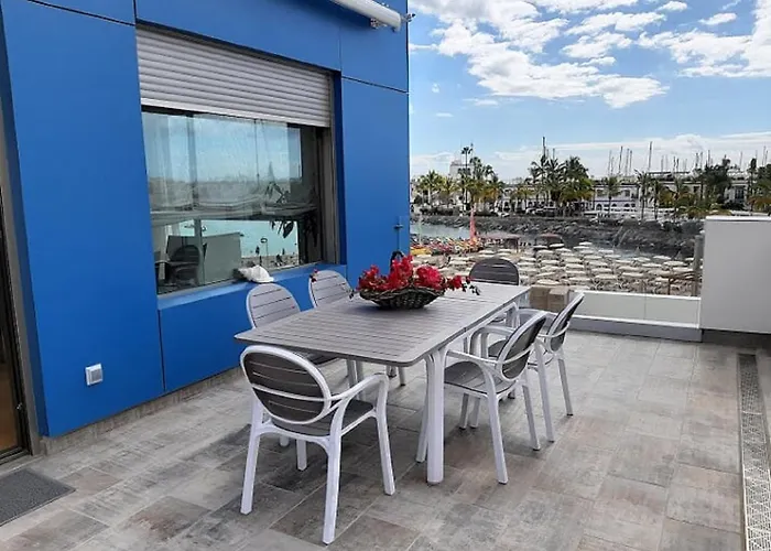 Beachfront Loft In By El Sirocco Apartment