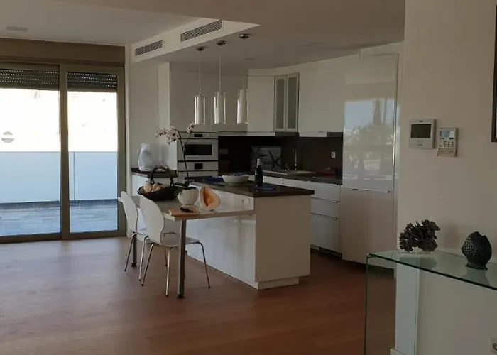 Beachfront Loft In By El Sirocco Apartment