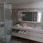 Apartmán Beachfront Loft In By El Sirocco *