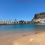 Beachfront Loft In By El Sirocco Apartmán *