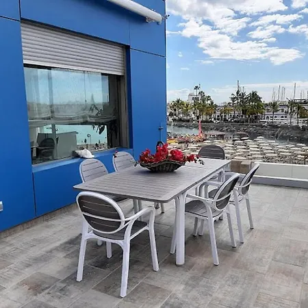 Beachfront Loft In By El Sirocco Apartmán